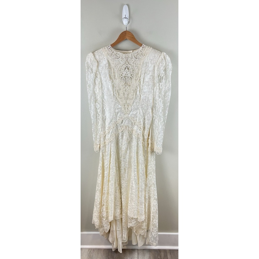 French Lace Vtg Romantic Ivory Lace Satin Embellished Beaded Wedding Gown 80's